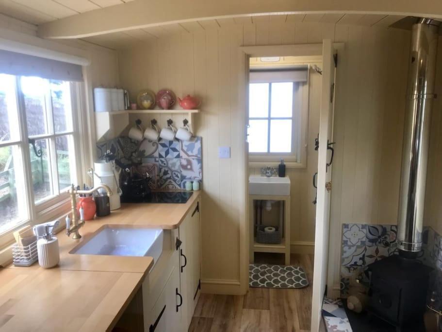 דירות וולר The Humble Hut מראה חיצוני תמונה